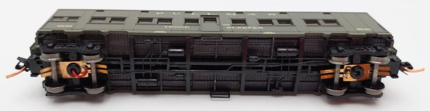 Micro-Trains 11600015 N Scale US Office Of Defense Troop Sleeper #9340 w Lights LN/Box