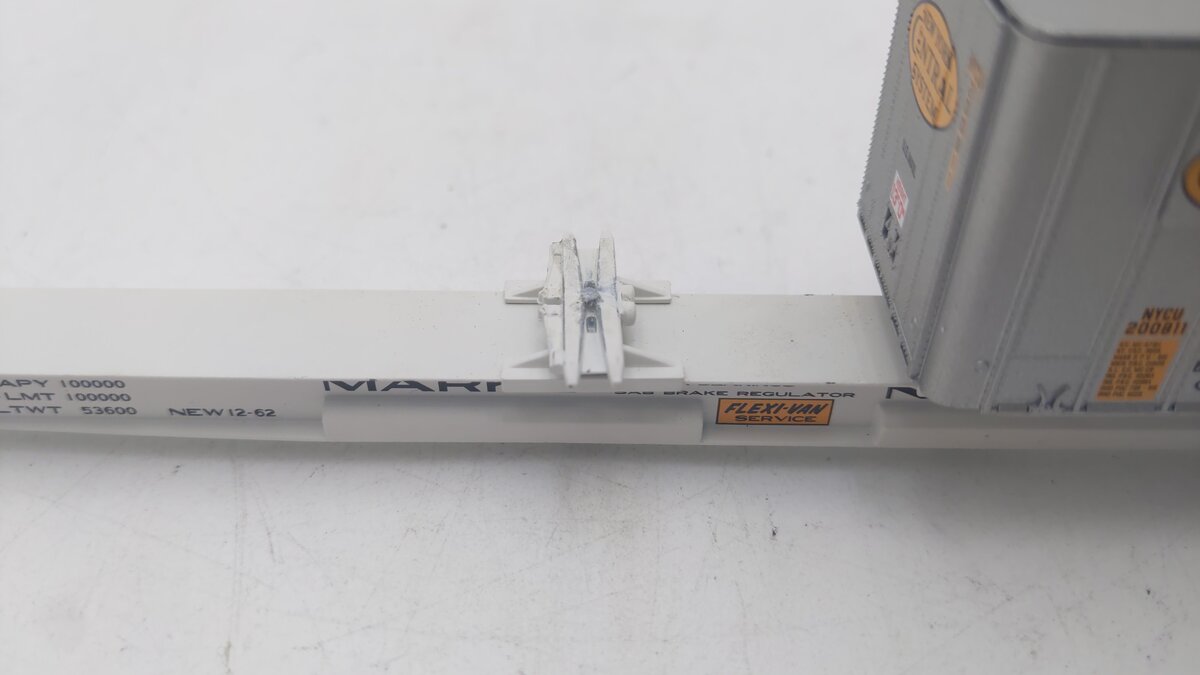Walthers 932-40851 HO Scale NYC Flexi-Van Flatcar w/ Side Door Trailers #504154 EX