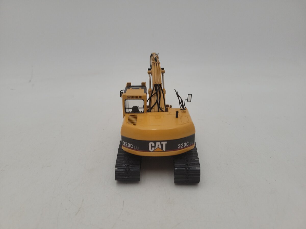 CCM  320C Cat 1:48 Scale Caterpillar Cat 320C LU Excavator W/Bucket & Thumb #065 LN/Box
