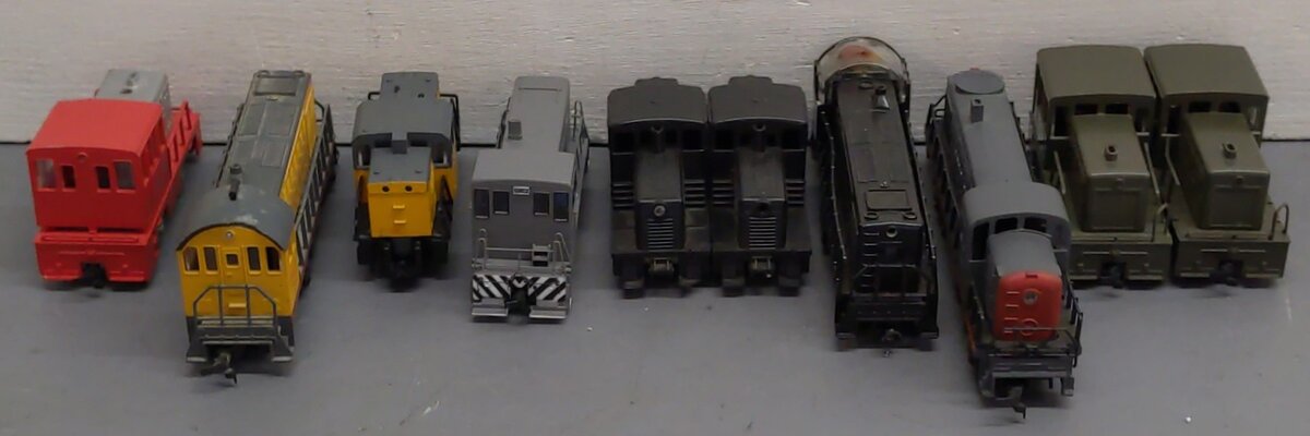 Assorted N Scale Diesel Locomotives [9] VG