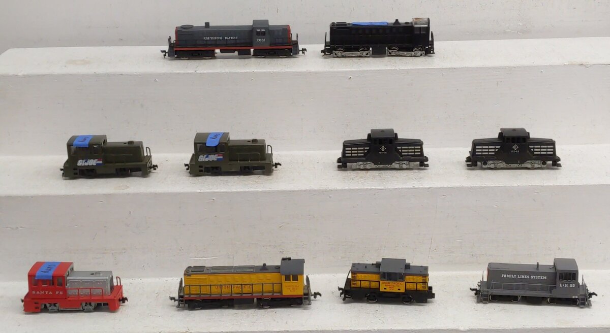 Assorted N Scale Diesel Locomotives [9] VG