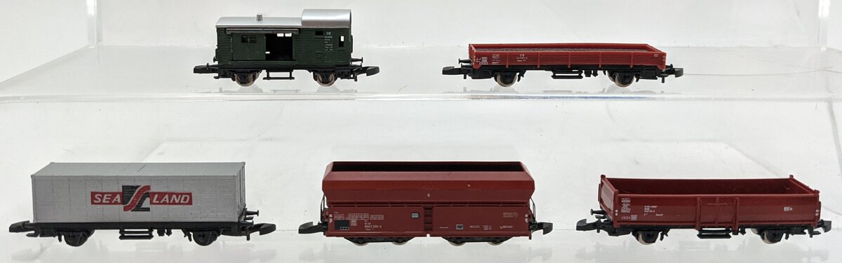 Marklin Z Scale Assorted Freight Cars [5]: 8609, 8610, 8616, 8622, & 8630 EX
