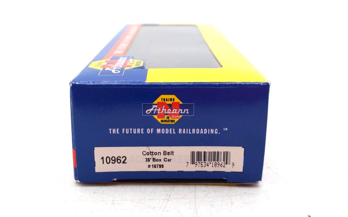 Athearn 10962 N Cotton Belt 36' Box Car #16799 NIB
