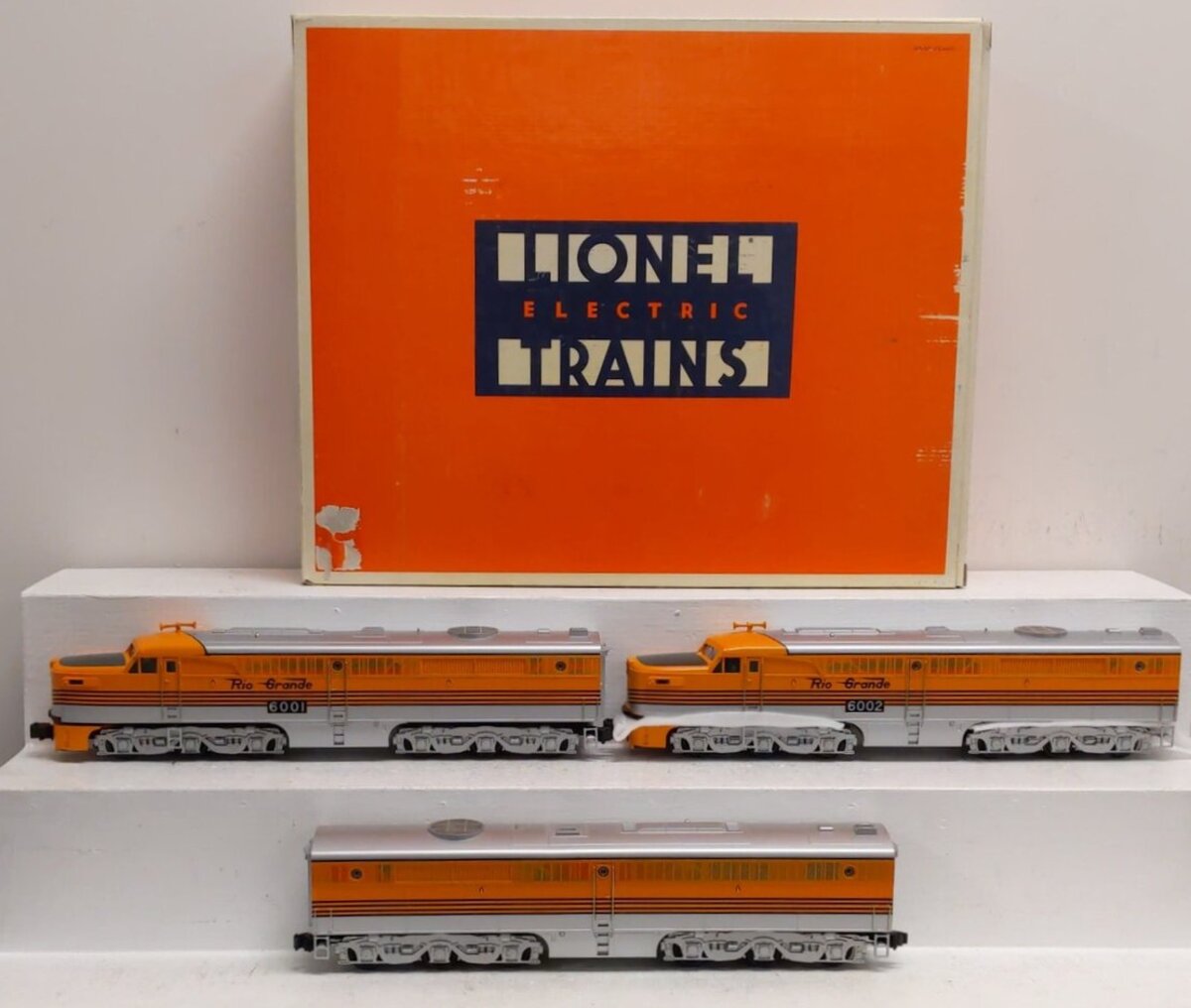 Lionel 6-18107 O Gauge Denver & Rio Grande PA-1 ABA Diesel Engine Set #6001/6002 EX/Box