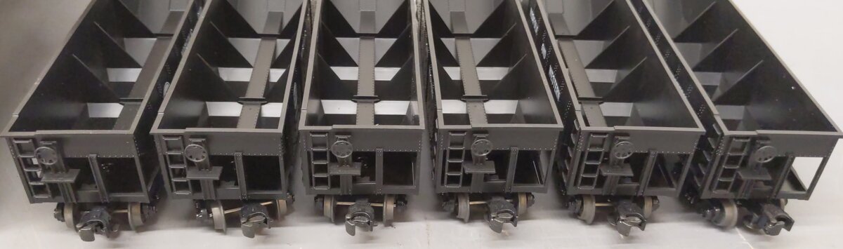 MTH 30-7536 O Gauge Norfolk & Western 4-Bay Hopper with Coal Load 6-Car Set #2 LN/Box