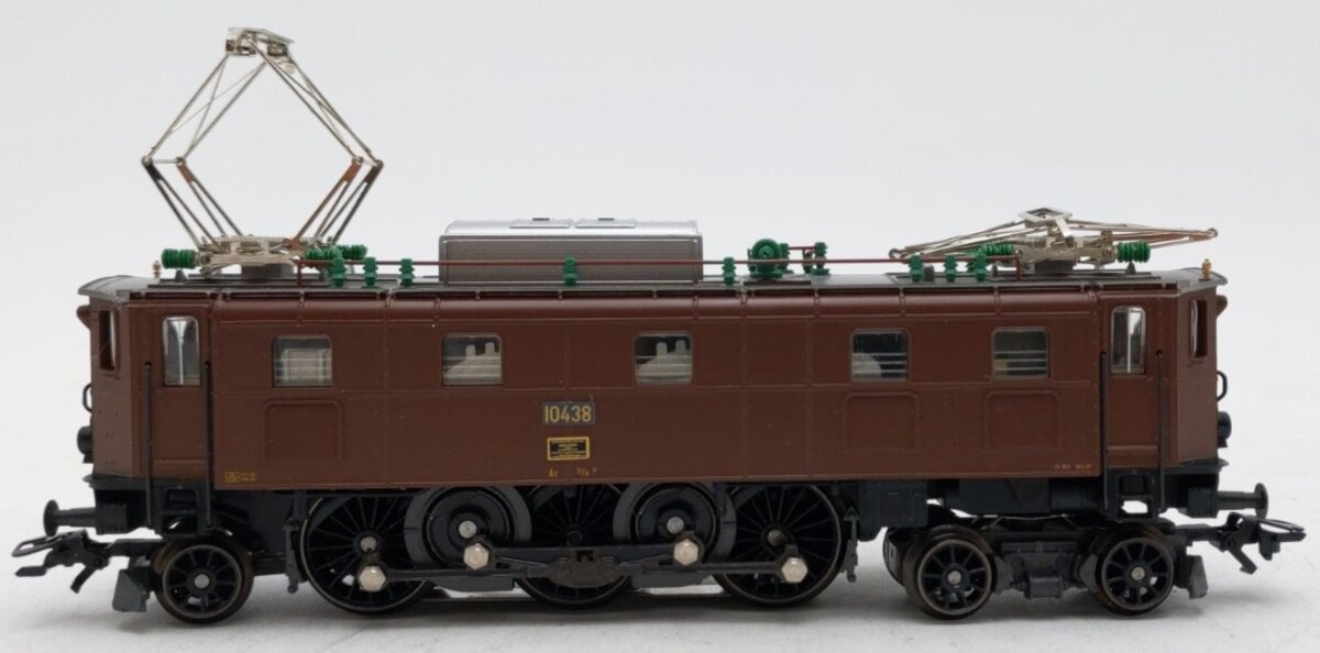 Marklin 3351 HO Scale Series Ae 3/6 Electric Locomotive LN/Box