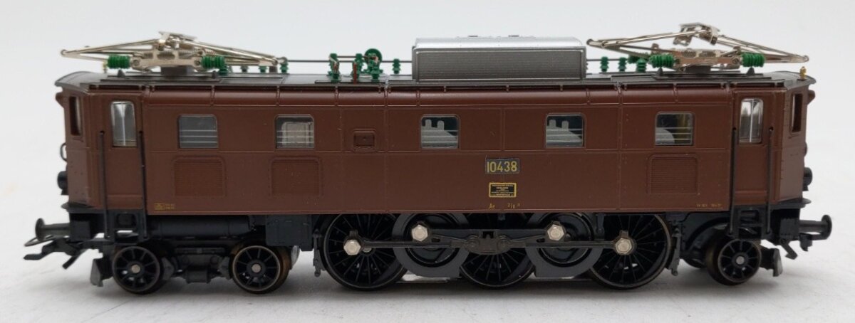 Marklin 3351 HO Scale Series Ae 3/6 Electric Locomotive LN/Box