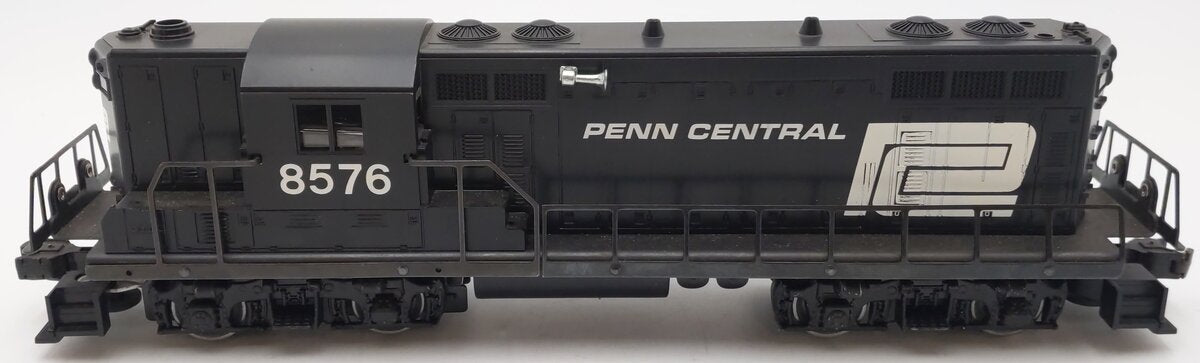 Lionel 6-8576 O Gauge Penn Central GP-7 Diesel Locomotive VG