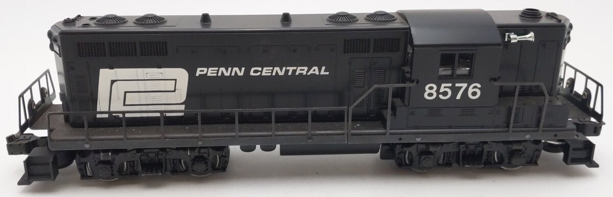 Lionel 6-8576 O Gauge Penn Central GP-7 Diesel Locomotive VG