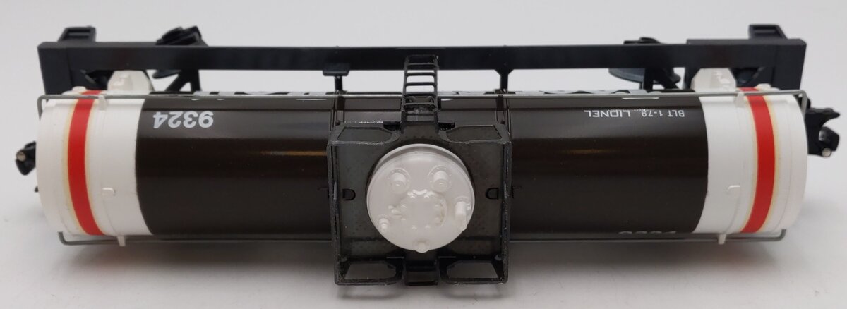 Lionel 6-9324 O Gauge Tootsie Roll Single Dome Tank Car EX/Box