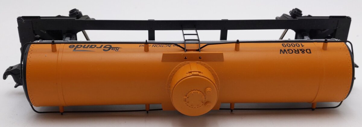 MTH 30-7315 O Gauge Denver & Rio Grande West Single Dome Tank Car #10009 EX/Box