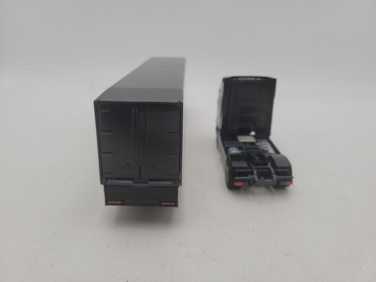 Conrad 4604-01 1:50 Scale Black Volvo FH12 Semi W/Van Body Die Cast Model EX/Box