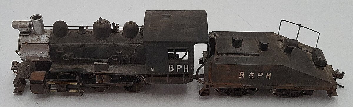 Mantua HO Scale BPH Steam Locomotive and Tender #8