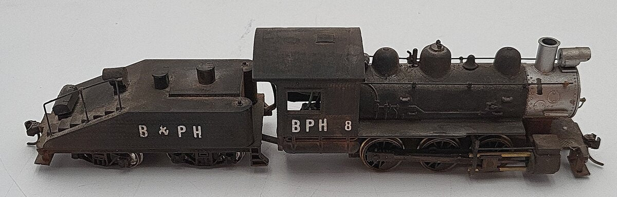 Mantua HO Scale BPH Steam Locomotive and Tender #8