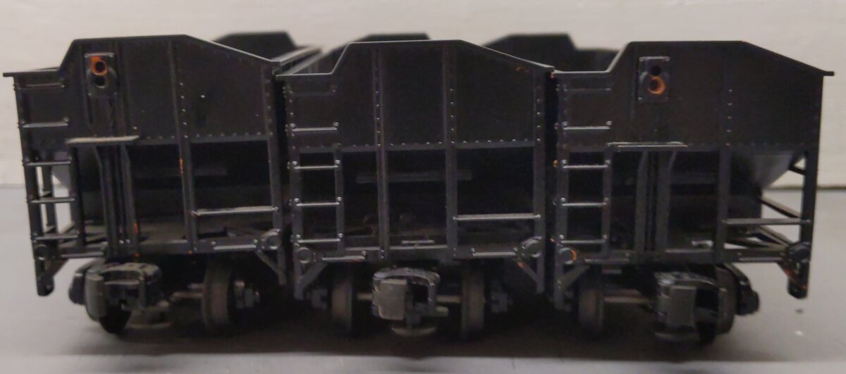 MTH O Gauge Custom Painted Norfolk Southern Hopper Cars: 3652 [3]