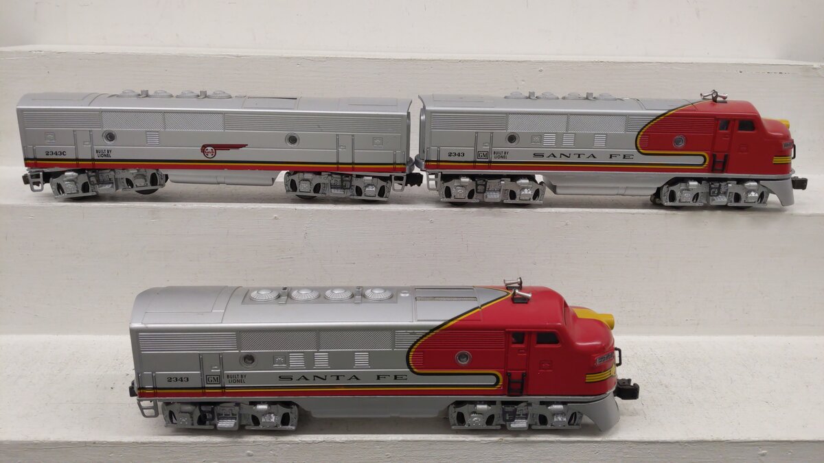 Lionel 2343 Vintage O Santa Fe F3 ABA Diesel Locomotive Set