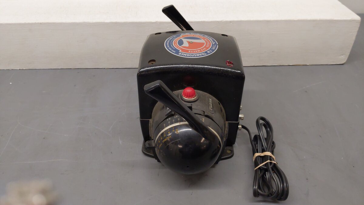 Lionel ZW Vintage O Gauge Trainmaster 275 Watt Transformer with Whistle VG