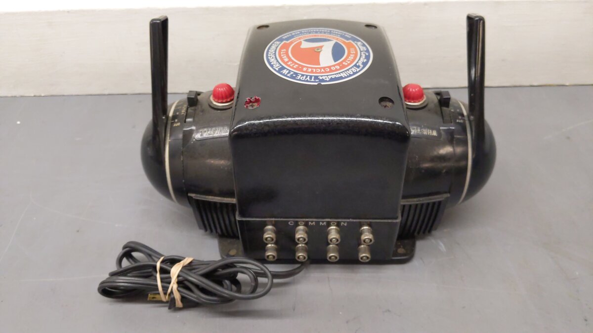 Lionel ZW Vintage O Gauge Trainmaster 275 Watt Transformer with Whistle VG