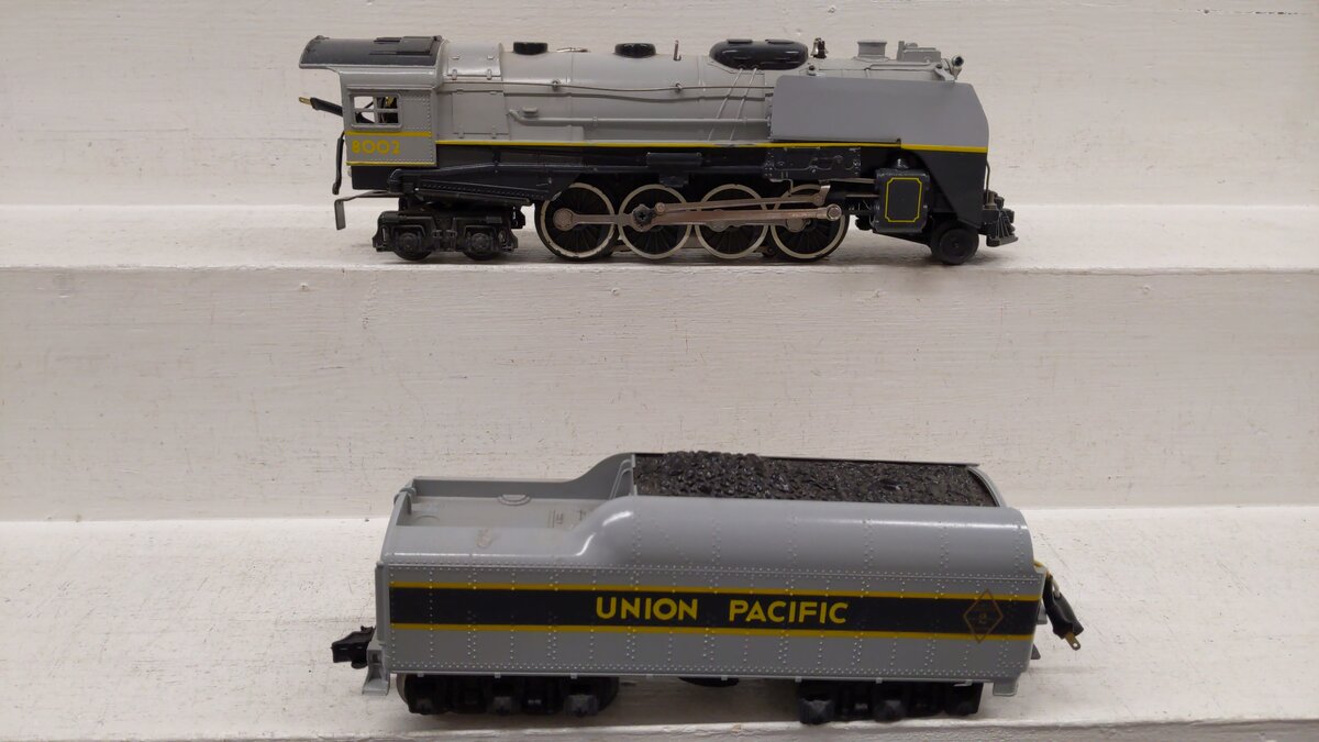 Lionel 6-8002 O Union Pacific Berkshire 2-8-4 Steam Locomotive & Tender #8002 VG