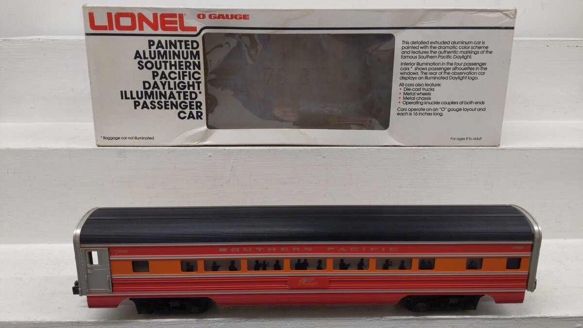 Lionel 6-9591 O Gauge Southern Pacific Daylight Aluminum Passenger Car EX/Box