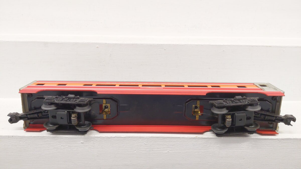 Lionel 6-9591 O Gauge Southern Pacific Daylight Aluminum Passenger Car EX/Box