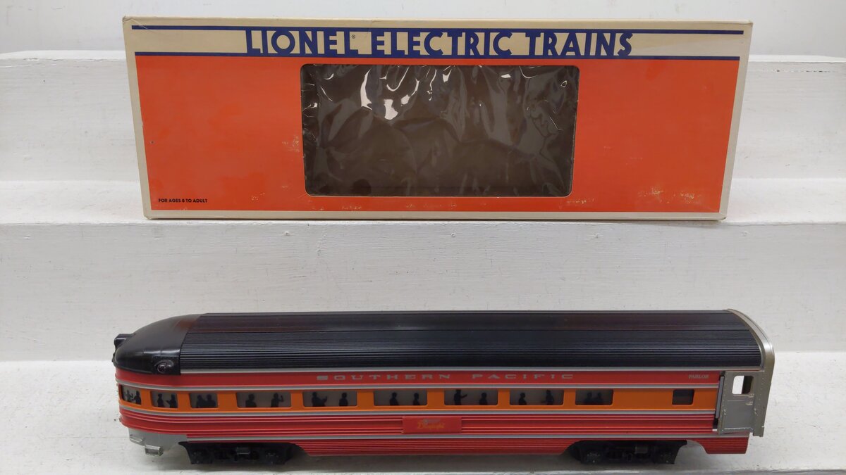 Lionel 6-7211 O Gauge Southern Pacific Daylight Aluminum Vista Dome Car EX/Box