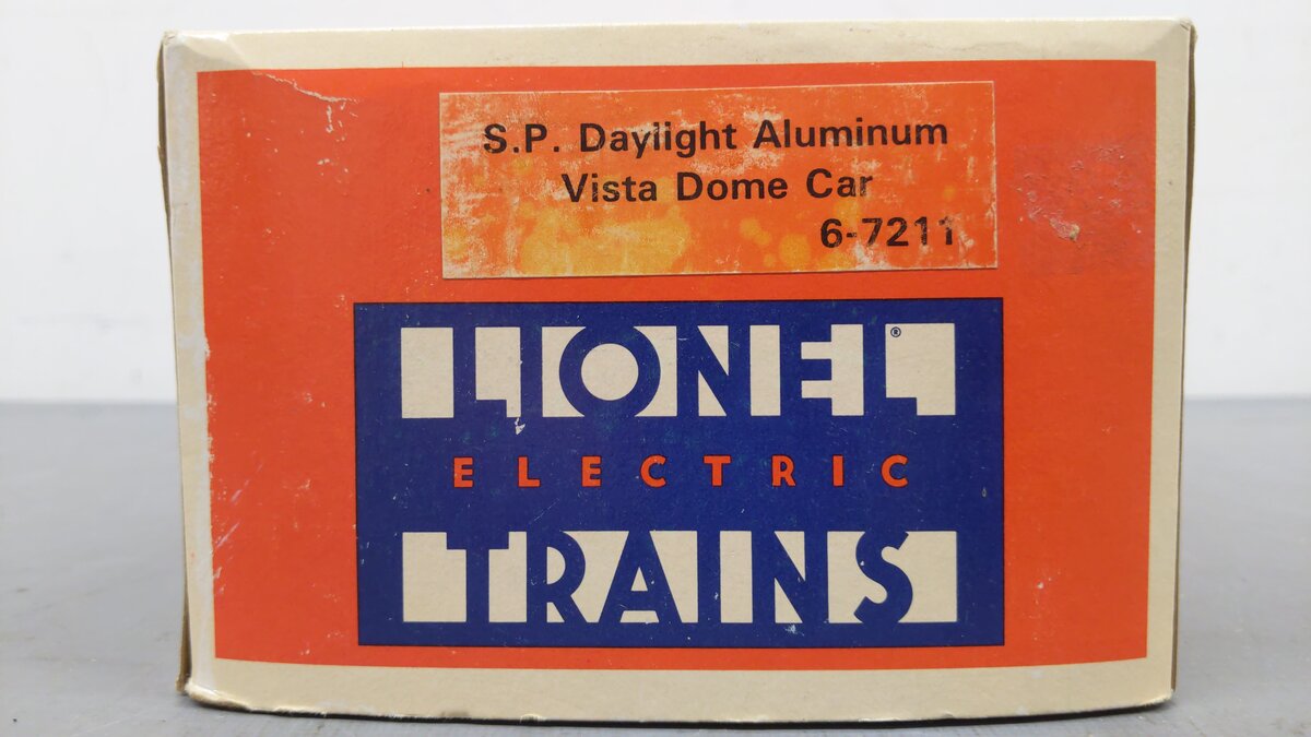 Lionel 6-7211 O Gauge Southern Pacific Daylight Aluminum Vista Dome Car EX/Box