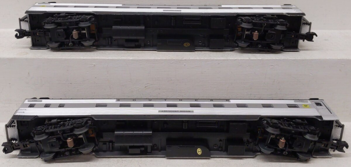 Atlas 3001593S O Gauge Southern 70' Streamline 2-Car Passenger Set (3-Rail) LN/Box