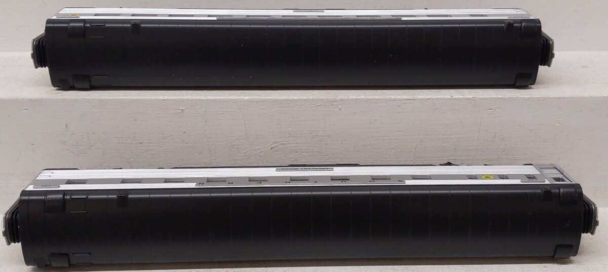 Atlas 3001593S O Gauge Southern 70' Streamline 2-Car Passenger Set (3-Rail) LN/Box