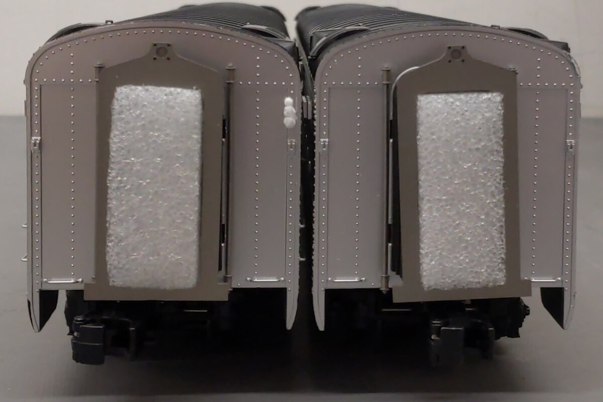 Atlas 3001593S O Gauge Southern 70' Streamline 2-Car Passenger Set (3-Rail) LN/Box
