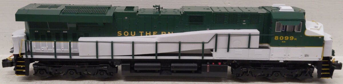 Lionel 2533631 O NS/Southern Legacy ES44 Diesel Locomotive #8099 EX/Box
