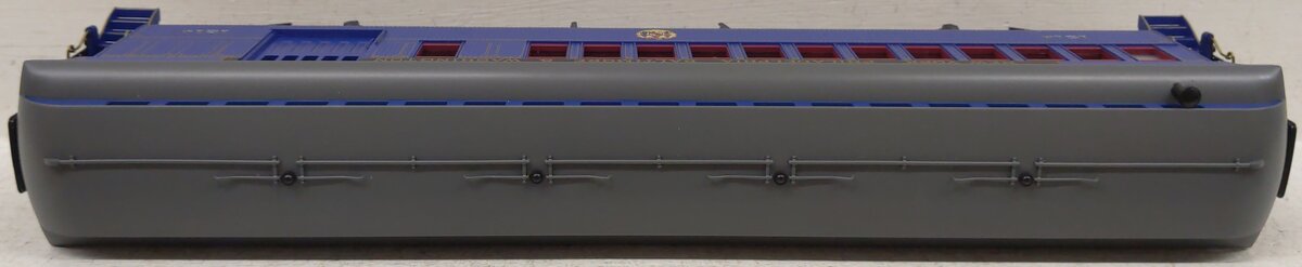 Lionel 2427561 O Gauge Royal Blue Wood Passenger #1014 LN/Box