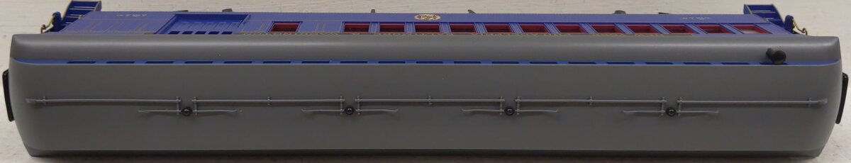 Lionel 2427561 O Gauge Royal Blue Wood Passenger #1014 LN/Box
