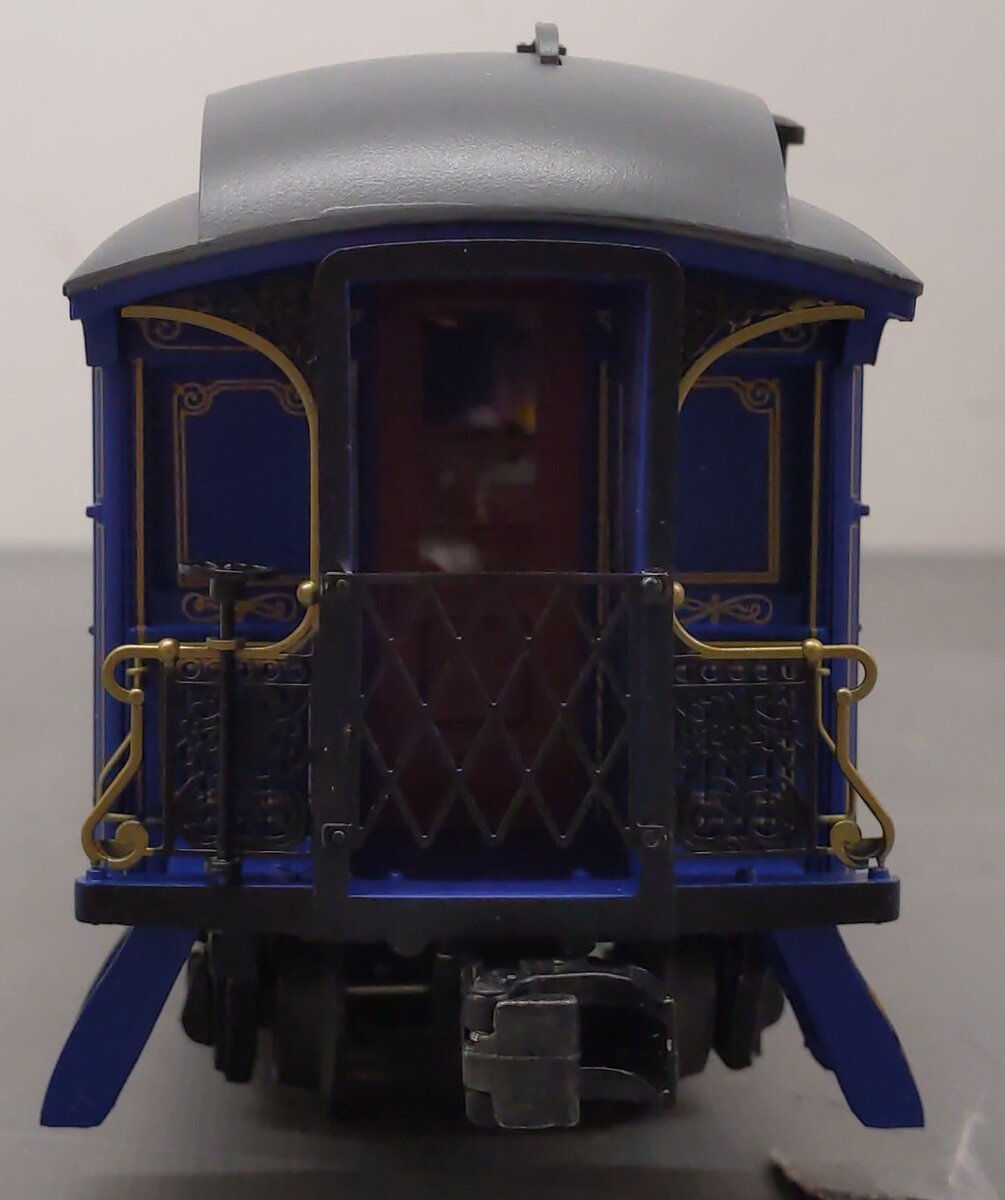 Lionel 2427562 O Gauge Royal Blue Wood Passenger #1051 LN/Box