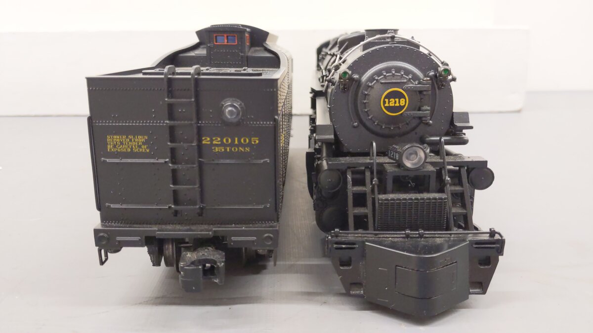 Lionel 6-28052 O Gauge N&W Class A Articulated 2-6-6-4 Steam Loco & Tender #1218 EX/Box