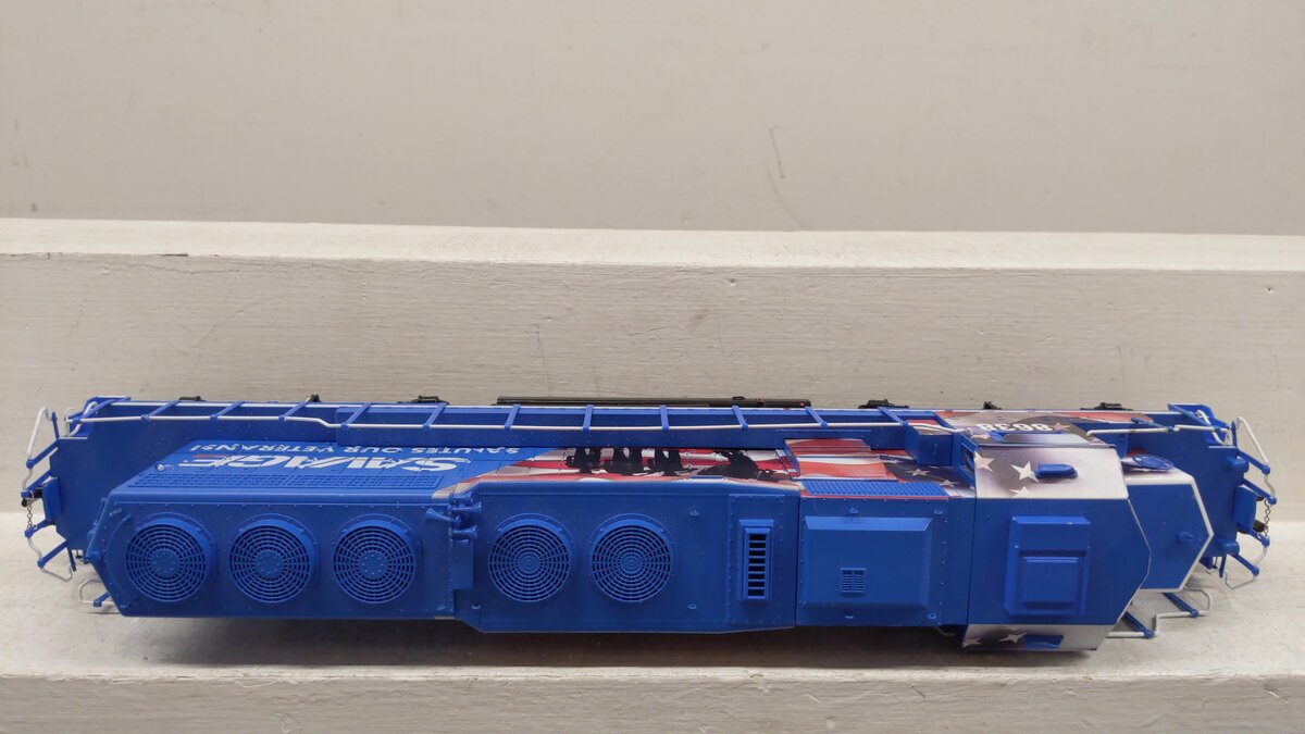 Lionel 2233559 BTO Savage Non-Powered SD40-2 Diesel Locomotive #8638 EX/Box
