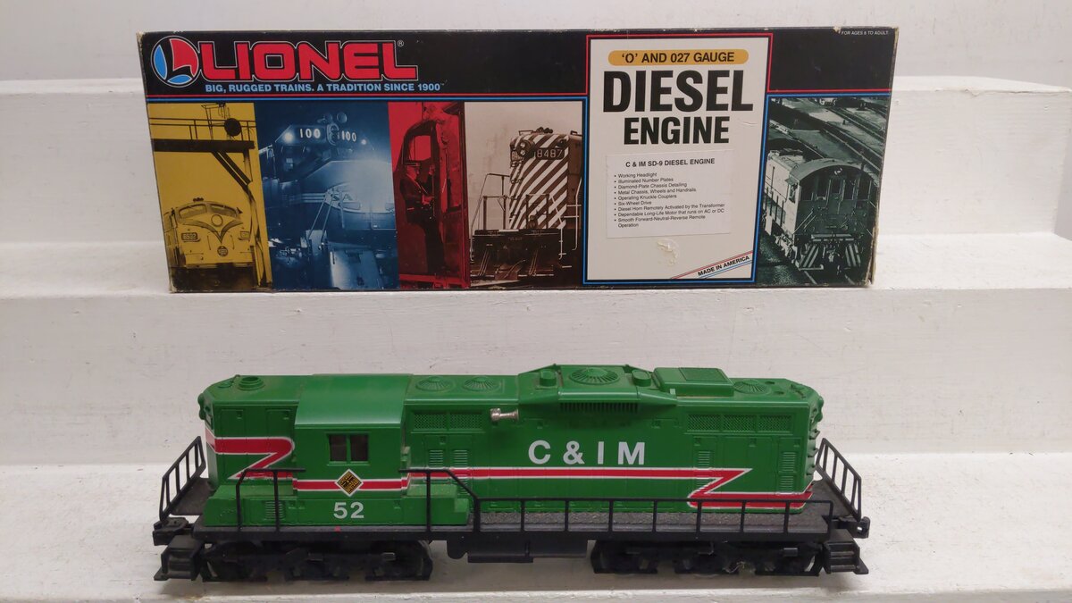 Lionel 6-18823 O Gauge Chicago & Illinois Midland SD-9 Diesel Locomotive #52 VG/Box