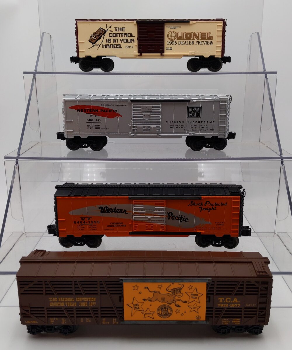 Lionel Assorted O Gauge Freight Cars [4] EX/Box