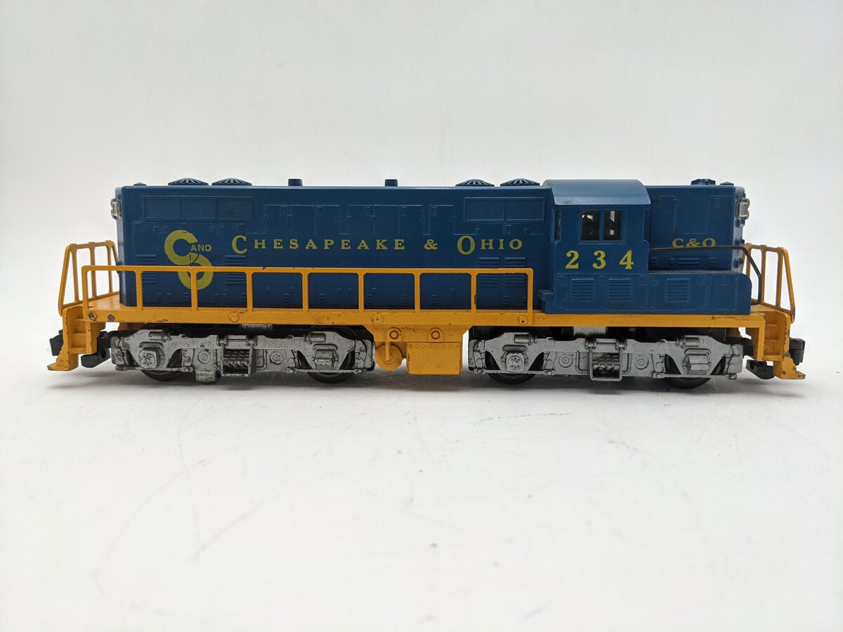 American Flyer 21234 Vintage S Chesapeake & Ohio GP-7 Diesel Locomotive w/ Bell VG