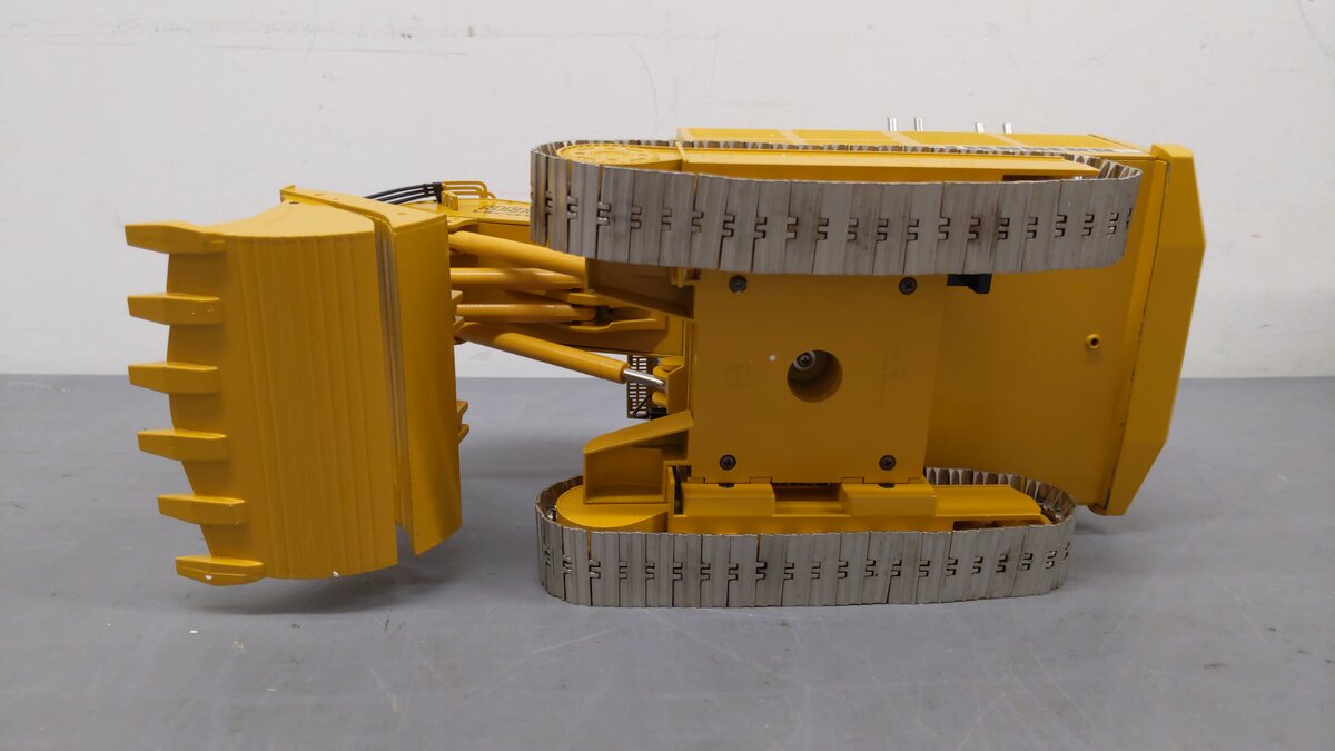 Conrad 2811 1:50 Scale Yellow Diecast Liebherr Hydraulic Excavator R996 Litronic EX/Box