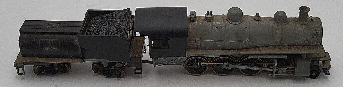 HO Scale 2-8-0 Steam Locomotive VG