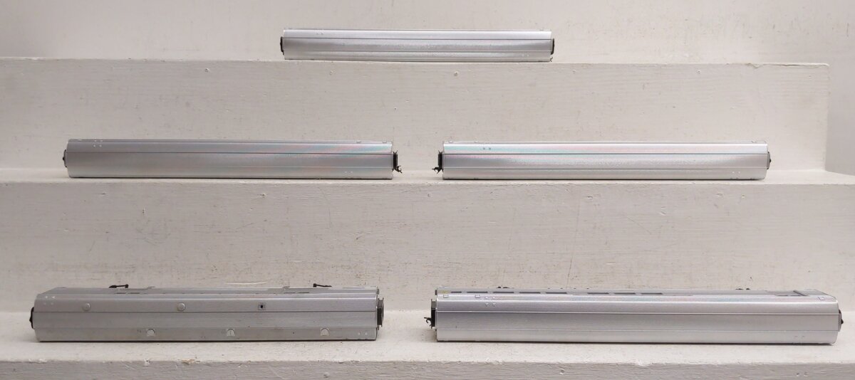 Assorted HO Scale Passenger Cars [5] EX