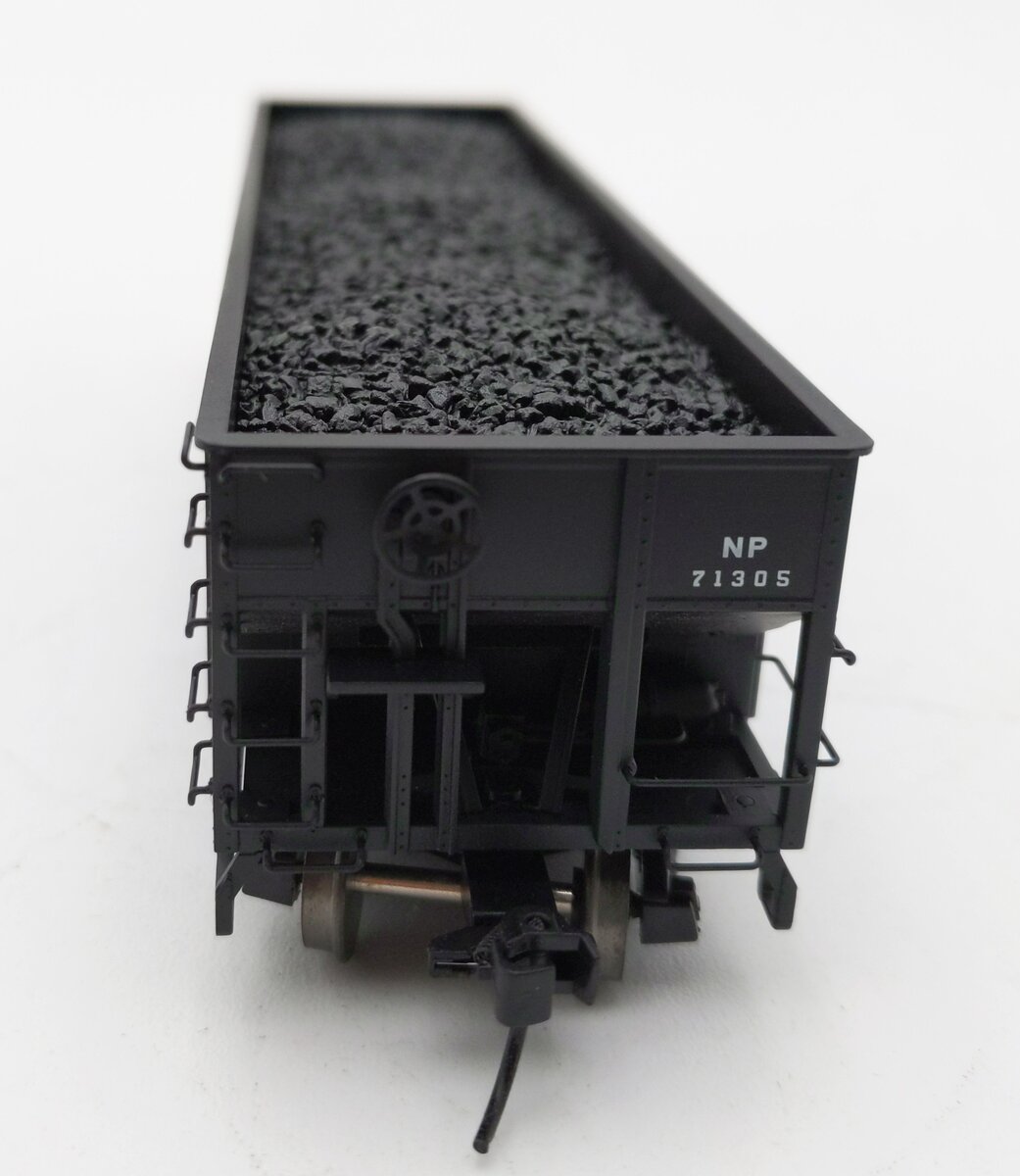 Trix 24902-20 HO Scale Northern Pacific 3-Bay Hopper w/Coal Load #71305 LN/Box