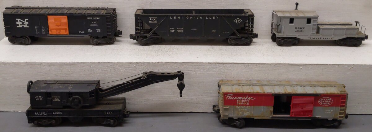 Lionel Vintage O Gauge Freight Cars: 6436-1, 6419, 6460, 6464-425, 3494 [5] VG