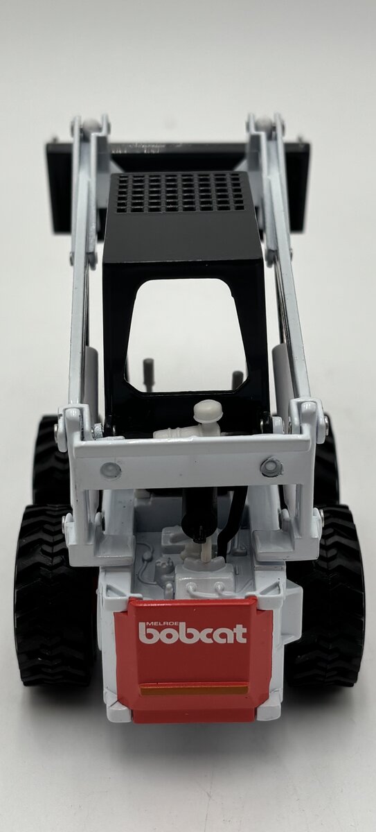 Melroe 1:25 Scale Diecast Loader Model 610 LN/Box