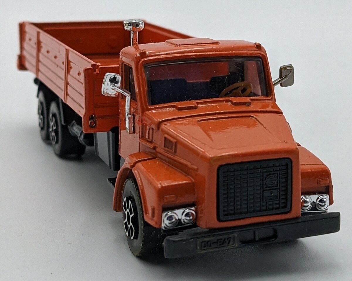 Playart 7935 1:64 Fast Wheel Volvo Freight Truck Orange VG/Box