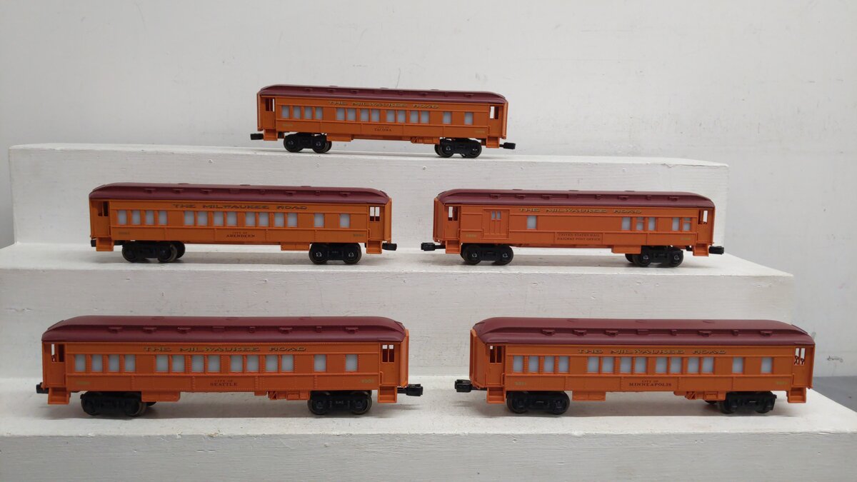 Lionel  O Gauge Assorted Passenger Cars: 9504, 9501, 9506, 9505, 9511 [5] EX/Box
