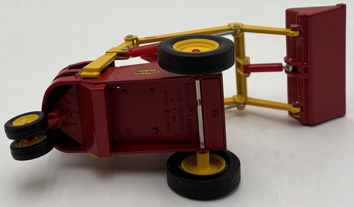 New Clover 1:25 Scale Diecast Melroe Bobcat M-200 Loader EX/Box