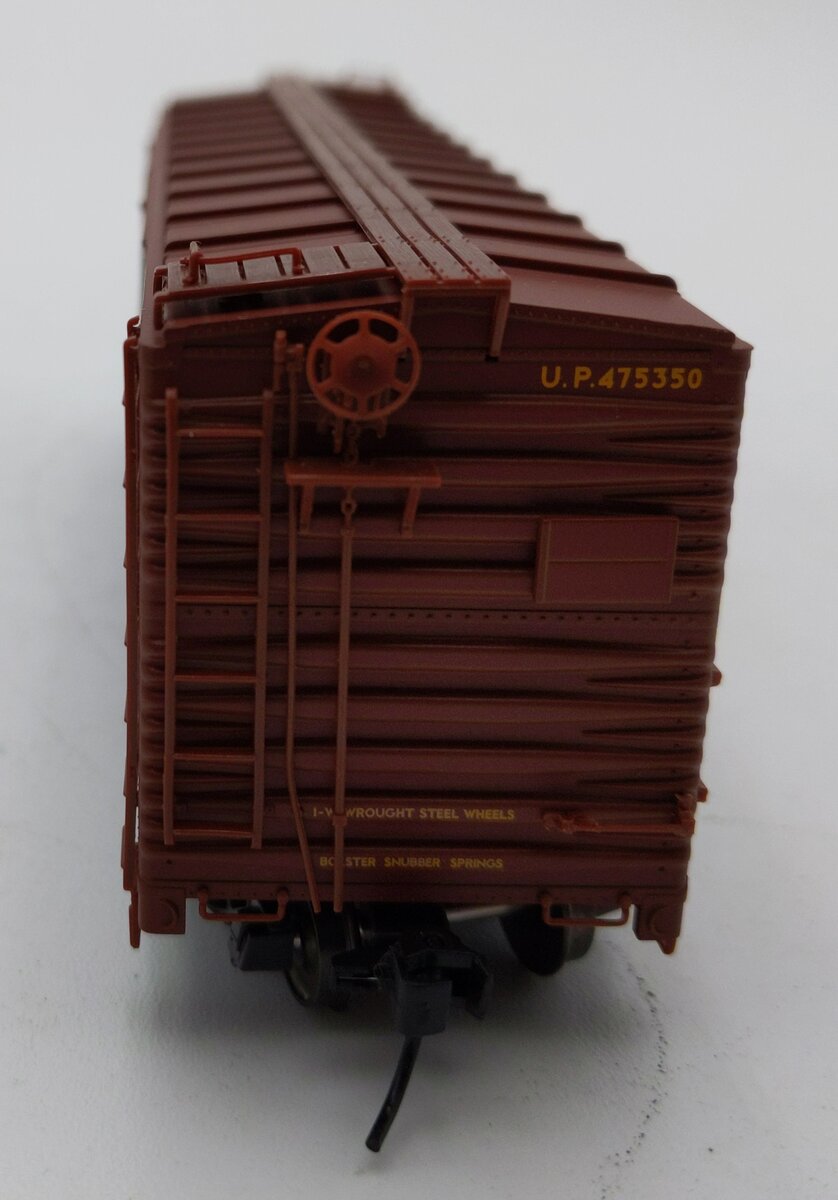 Trix 24902-14 HO Scale Union Pacific Double Door Automobile Boxcar #475350 LN/Box