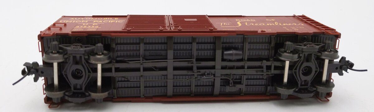 Trix 24902-14 HO Scale Union Pacific Double Door Automobile Boxcar #475350 LN/Box